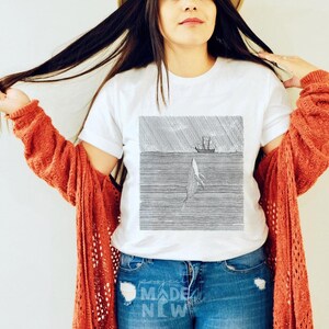 Koszulka z grafiką „Jonasz i wieloryb”, koszula chrześcijańska w stylu boho, biała i beżowa, wszystkie rozmiary zdjęcie 2