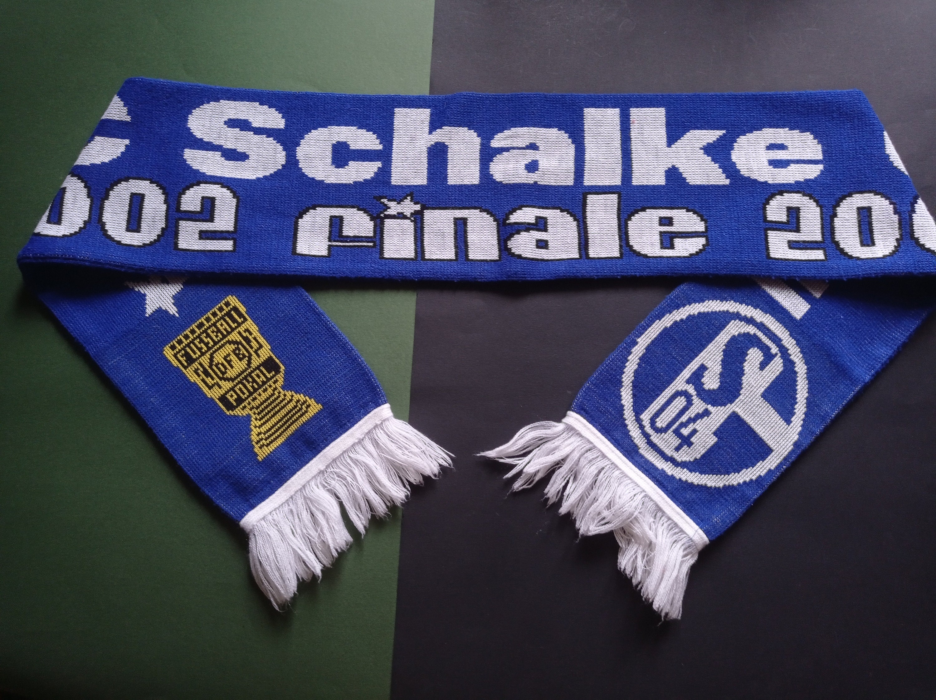 Dankbaar opgraven Kilometers FC Schalke 04 Football Scarfgerman Cup Final Scarf - Etsy