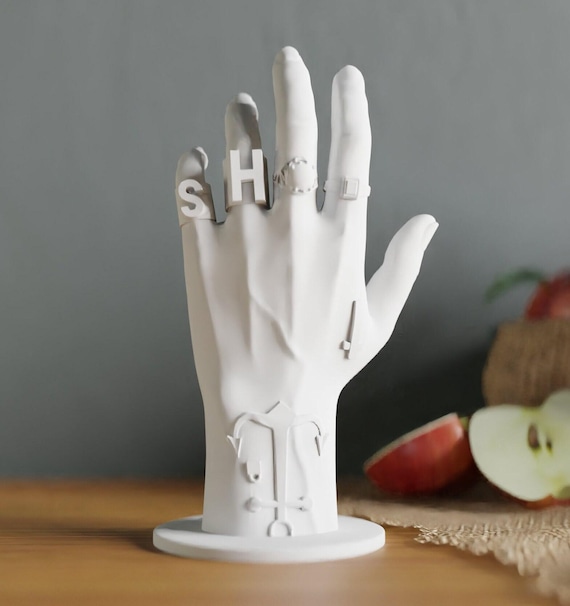 Harry Styles Hand Sculpture – White Eco-Friendly PLA, 22 cm Tall, Detailed Tattoo Reliefs, Artistic Decorative Collectible Home