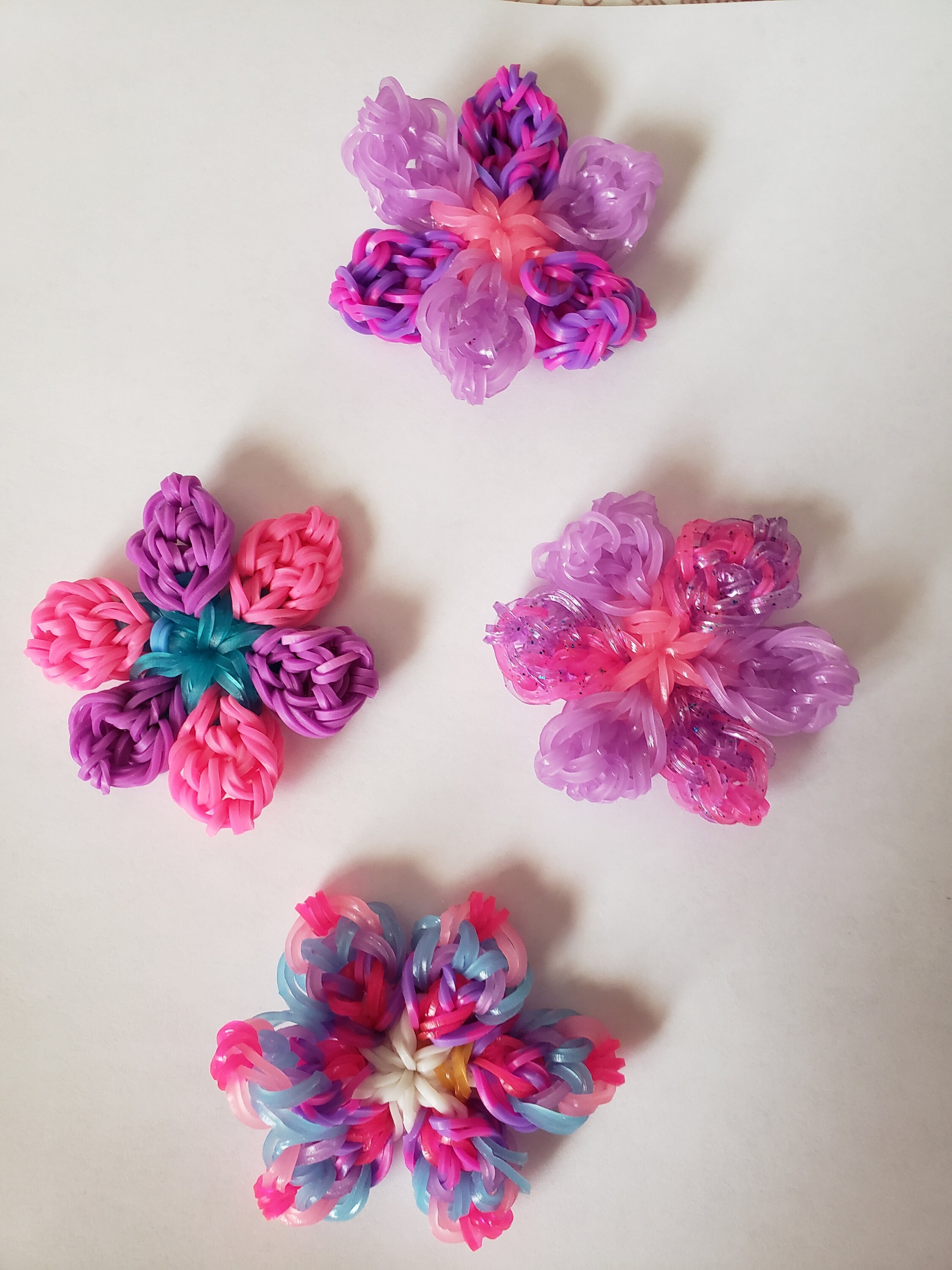 Rainbow Loom Flower Charm Also Available as Keychain Etsy Israel