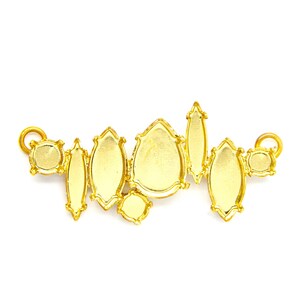 1 pcs empty pendant base, crystals sw1088 ss29, ss24, sw4228 15/7, sw4320 14/10, sw4200 15/4, plated brass connector bezel, 2 loops 5mm, DIY