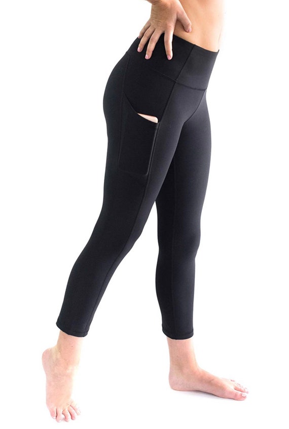 Womens 23-inch Stretchable Yoga Capri 