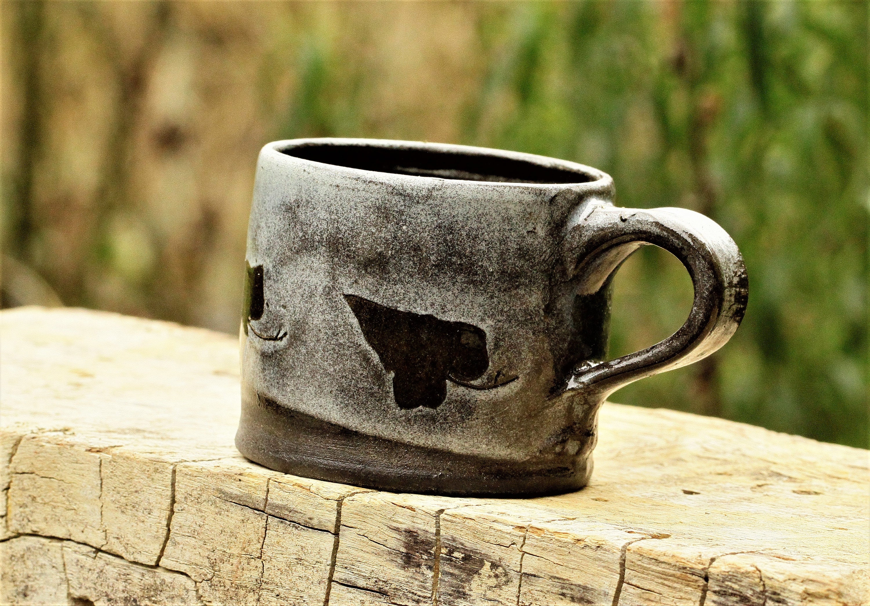 Petite Tasse à Café, Faite La Main avec de L'argile Noire