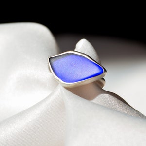 Deep Cobalt Hawaiian Sea Glass Ring size 7.5 | Large Sterling Silver Ring | One-of-a-kind Ring | Beach Wedding Jewelry | Statement Ring