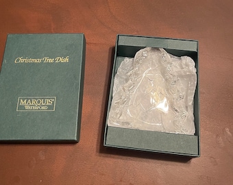 Waterford Christmas tree dish  in original box ( measurement in photos)
