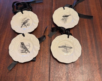 Vintage set of -4- Mary Carol -MINATURE Bird  ornaments,-4-, different birds on miniature plates ( measurements of plates in photos)