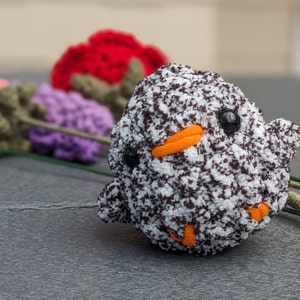 Baby Chick Crochet Plush Toy - Soft Yarn - Amigurumi Plushy Plushie