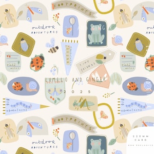 Puede incluir: Un patrón sin costuras que presenta una variedad de ilustraciones coloridas de insectos, ranas y otros elementos con temática de la naturaleza. El patrón incluye texto como "Outdoor Adventures", "Footprints", "Tiny Friends" y "Lumelo and Ginger".