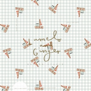 Puede incluir: Un patrón repetido de pequeños veleros estilizados en tonos marrón, rojo y gris sobre un fondo a cuadros verde claro y blanco. También está presente el texto "Lumelo and Ginger Design Studio".