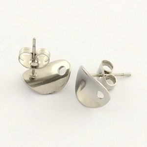 5 Pairs (10 pieces) of Oval Stud Earring Findings, with loop and with ear nuts