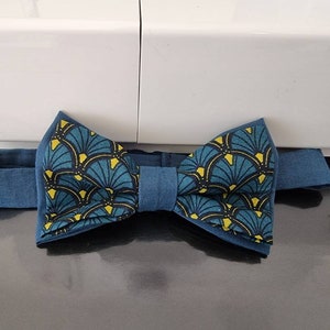 Duck blue bow tie and Japanese pattern