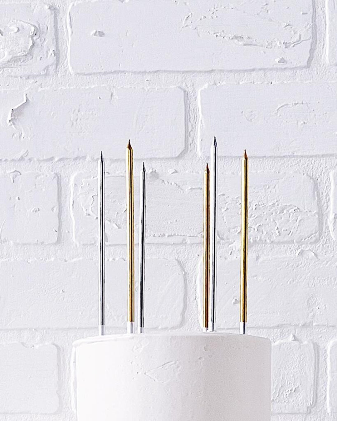 Design Design Twisted Stick Birthday Candles – Gold, Silver, White, Black, 20 Count, 3 1/8 Inches - View #5