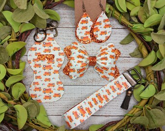 School Bus Accessories, back to school bow, teacher accessory, gift for teacher, chapstick holder for school, wristlet, gift for bus driver