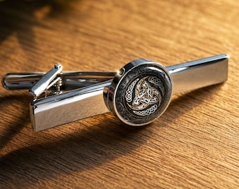 Celtic Triskelion Tie Clip: 3D Glass Cabochon, Rhodium Plate