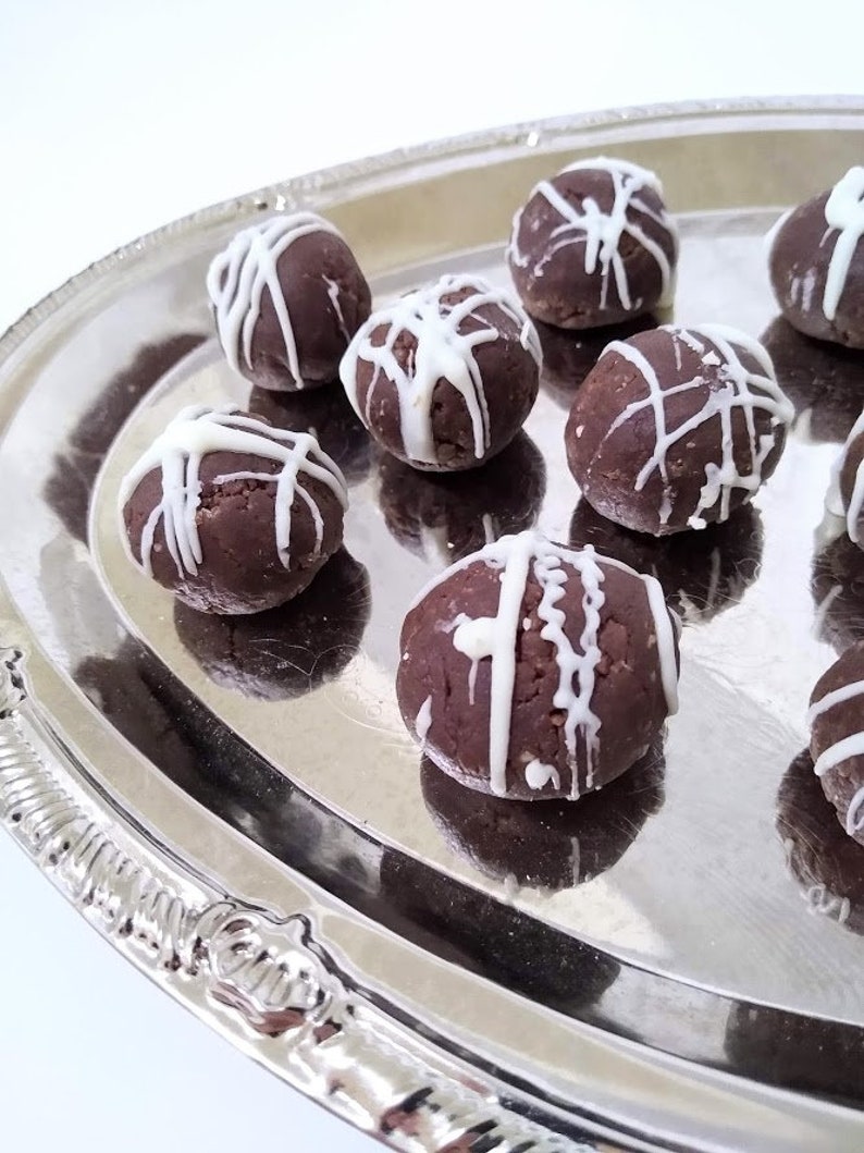 18 Delicious Brandy Balls lots of brandy and chocolate These Etsy