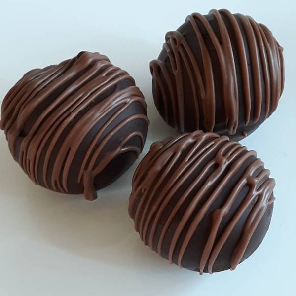 6 Delicious Fudge Truffles made with lots of Brandy or Rum...its your choice. These are always a crowd pleaser!