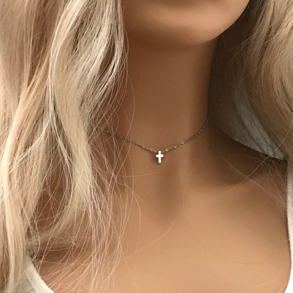 Cross Choker Necklace - Choker Necklace Chain - Christmas Gift Pendant - Gold, Rose Gold or Silver Stainless Steel - Minimalist Boho Chain