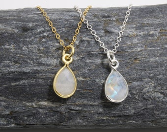 Genuine Rainbow Moonstone - 14k Gold Filled Necklace - Sterling Silver Moonstone Necklace - Elegant Mothers Day Moonstone Gift