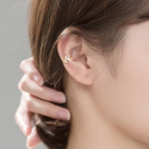 Sterling Silver Ear Cuff - No Piercing 925 Sterling Silver - Zircon Leaf Ear Cuff - 14k Gold Plated Piercing - Dainty Leaf Branch Earring