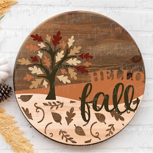 Gancio per porta "Hello Fall" in formato SVG, cartello di benvenuto con foglie di quercia in formato SVG, decorazione autunnale per portico, cartello rotondo con foglie autunnali, motivo per cartello, file SVG Glowforge tagliato al laser