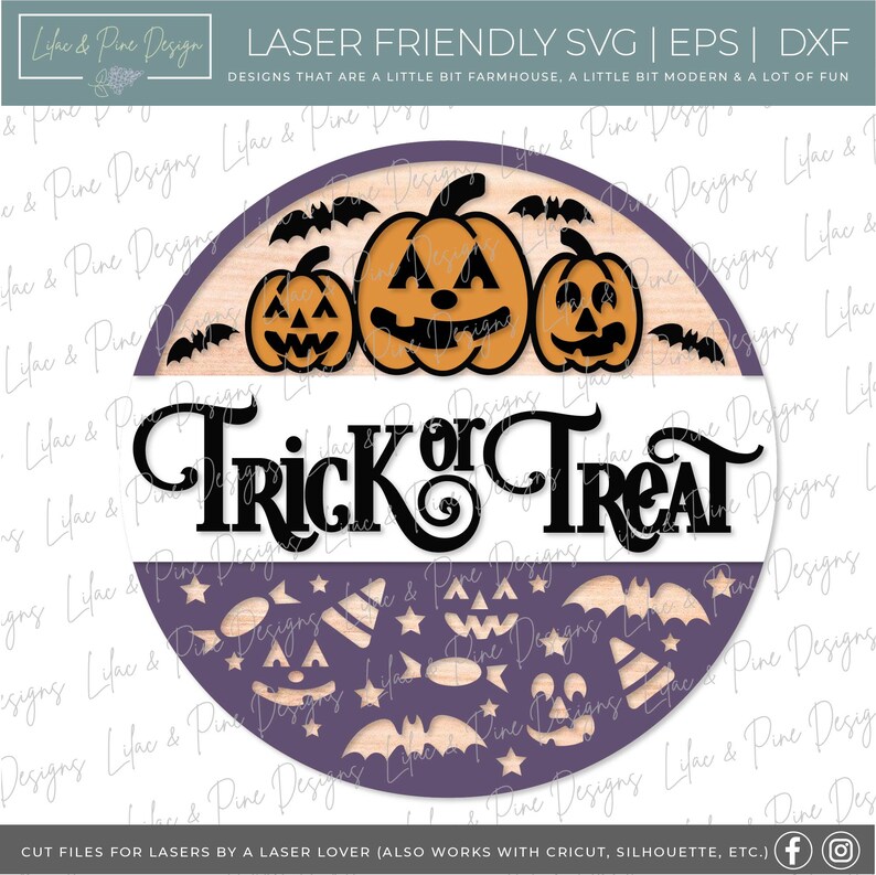 K&ouml;nnte beinhalten: Ein rundes Holzschild mit dem Text "Trick or Treat" in schwarzen Buchstaben. Das Schild ist in zwei H&auml;lften geteilt, wobei die obere H&auml;lfte drei orangefarbene K&uuml;rbisse mit schwarzen Augen, Nasen und M&uuml;ndern zeigt. Die untere H&auml;lfte ist lila und zeigt eine Vielzahl von Halloween-Motiven, darunter Flederm&auml;use, Sterne, Mais und Hexenh&uuml;te.
