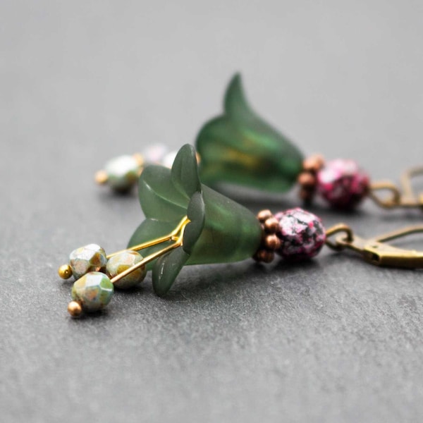 Earrings, blossoms, dark green, pink and black, romantic, boho, ethno, nature, gift, flowers, floral, women, fir green, jewellery