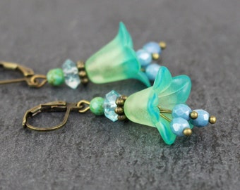 Flowers earrings in blue and green, bluebells romantic earrings, jewelry for women gift, earrings, turquoise, natural jewelry