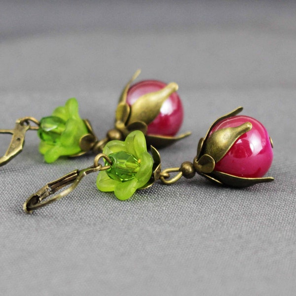 Boucles d'oreilles, perles, fuchsia, fleurs, vert clair, vert olive, floral, bijoux, romantique, rouge, rose, boho, noble, vintage, bronze