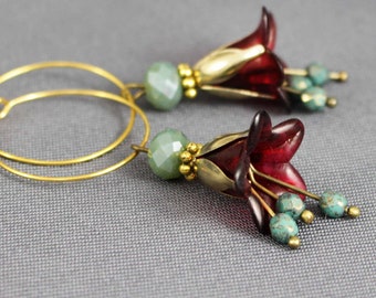 Oorbellen, bloemen, hoepels, donkerrood, olijfgroen, rood, bloemen, antiek, vintage, nobel, juwelen, barok, romantisch, elegant, bloemen