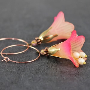 Creoles with flowers in cream and pink, floral, earrings, gold-colored, fuchsia