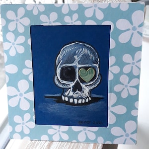 Original mini skull drawing &quot;Hypnotic Heart&quot;. Mock framed.