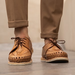 Mens LEATHER HUARACHE SHOES - Handwoven Mexican Sandals with Laces, Traditional Style, Comfortable Flats, Made in Mexico