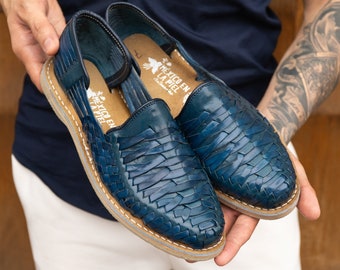 Heren BLAUWE SLIP OP Huarache-schoenen. Mexicaanse geschenken. Mexicaanse lederen Huarache. Mexicaanse Huarache. Herenmode sandaal.