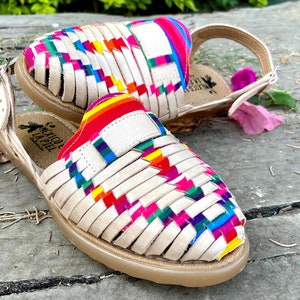 ZARAPE SLIP On SANDALS. Ankle Buckle Shoe. Mexican Comfortable Sandals. Mexican Leather Sandals. Artisanal Chancla. Cute Summer Sandals.