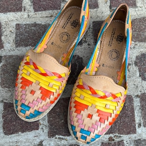 LEATHER Huaraches SANDALS SHOES. Mexican Leather Sandals. Mexican Gifts. Fashion Huarache. Mexican Shoes. Huarache Flats For Woman