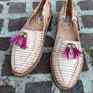 DAMES LEDEREN HUARACHES Gemaakt in Mexico. Mexicaanse kunst, Mexicaanse geschenken. Alle maten