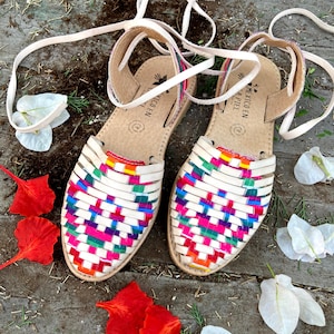Mexican LACE UP Leather SANDALS Shoes . Mexican gifts,  Comfortable Sandals in all Sizes.