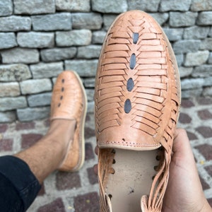 TAN color Mexican Leather Shoes. Mexican Huarache. Men’s Fashion Shoes. Fathers Day Gift. Gifts for Him