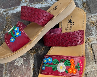 Leather Sandals for Summer in Red Color - Embroidered Leather Sandals - Hippie Vintage Huarache - Mexican Style Shoes