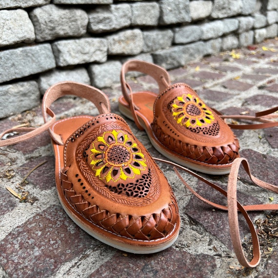 Mexican sandals with flowers cheap