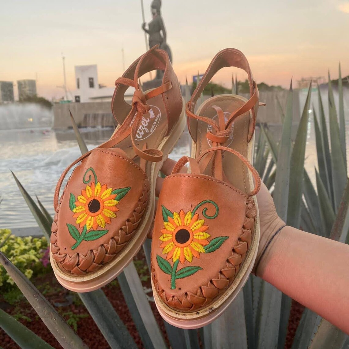 Mexican Leather Sandal With Embroidered Sunflower. Roman Style | Etsy