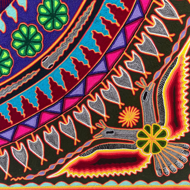 Cuadro de Arte Huichol Mexicano para Decoración de Pared Color Azul. Arte en hilo mexicano. Pintura Huichol Tamaño 48 x 48 imagen 6