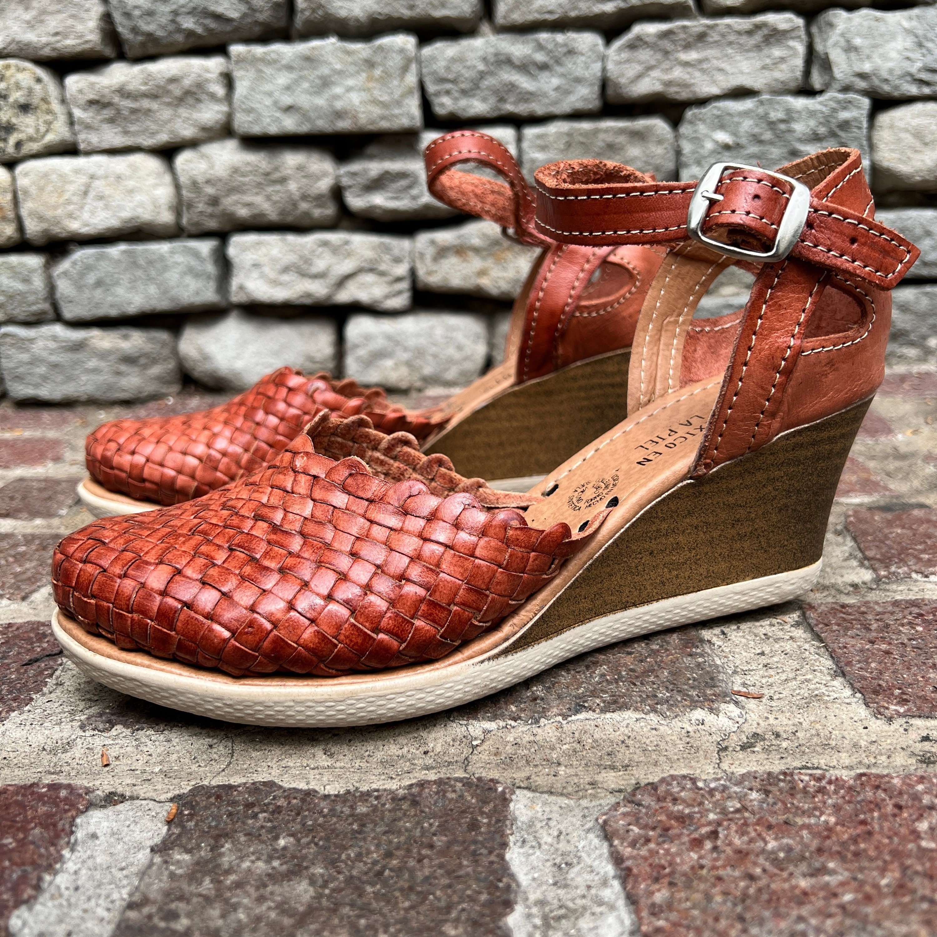 Buckle Shoe. Mexican Wedge Sandals 
