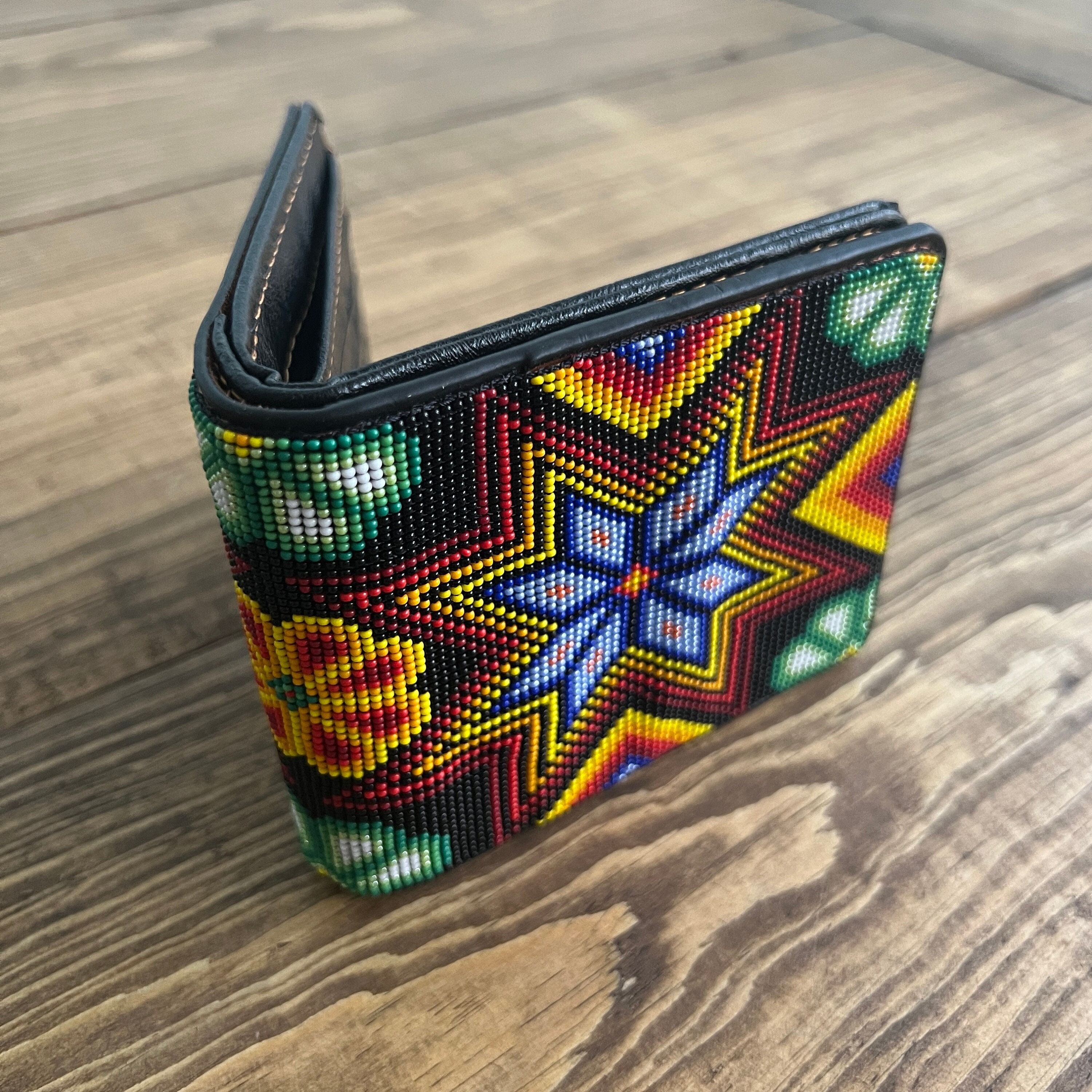 Carteras bordadas con piedras hot sale