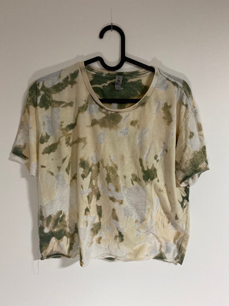 Sample Sale Warehouse experiment acid wash reverse tie dye non standard green color Acid Crop