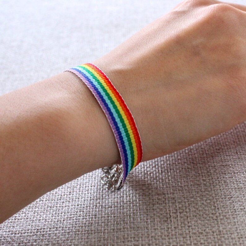 Siliconen armband regenboog - Cadeaus & gadgets kopen | o.a. ballonnen