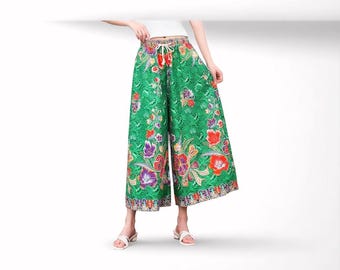 Floral Batik Hose mit weitem Bein: Boho Thai Style Culottes