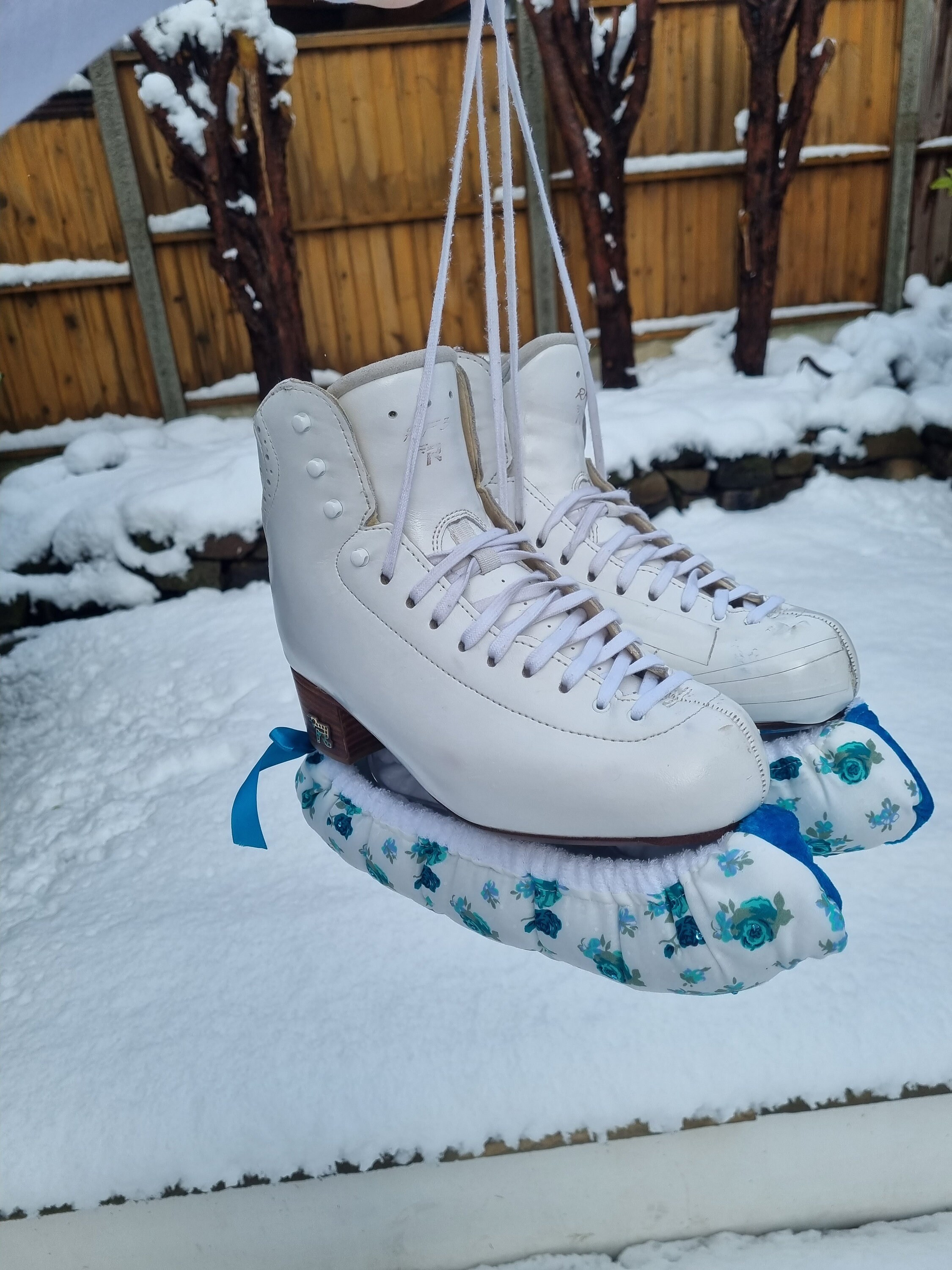 Floral Ice Skate Soakers Floral Figure Skate Soakers Blade Etsy