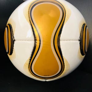 2006 World Cup Germany Official Match Ball Size 5 Soccer Ball, Hand Stitched PU Leather Football, Golden Final for Collector’s Gift for Him