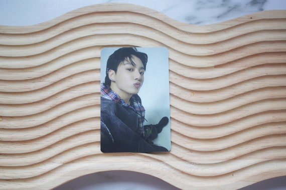 Jung Kook 3D Photocard Replica - Etsy